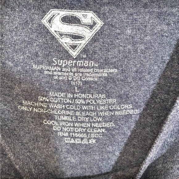 [Superman] Men’s Casual Graphic T-shirt Large Short Sleeve Sporty Athletic - Picture 4 of 4
